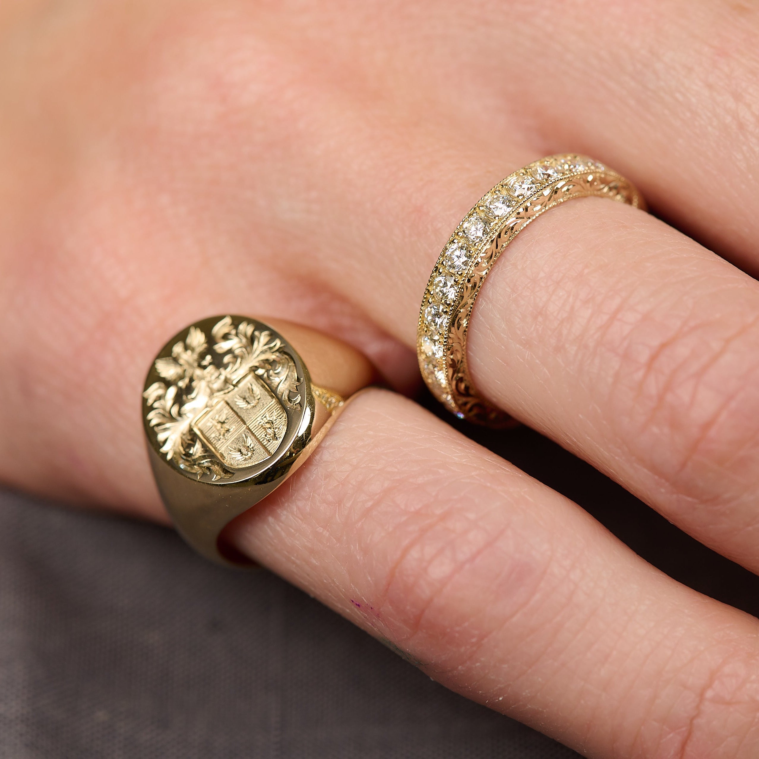 Yellow gold signet ring with a hand engraved Coat-Of-Arms